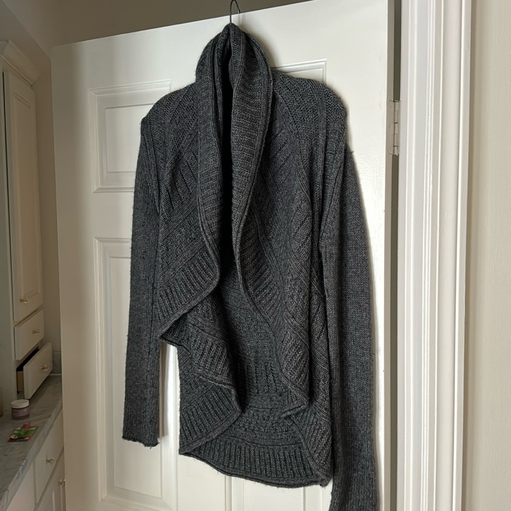 Autum cashmere sweater/cardigan fall winter cool weather